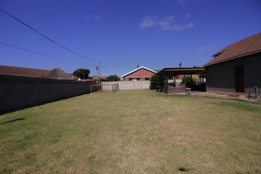 3 Bedroom Property for Sale in C Place Eastern Cape